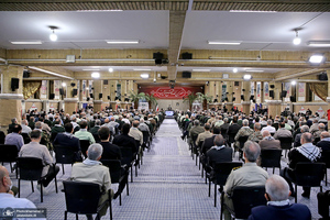 دیدار جمعی از پیشکسوتان و فرماندهان دفاع مقدس با رهبر معظم انقلاب