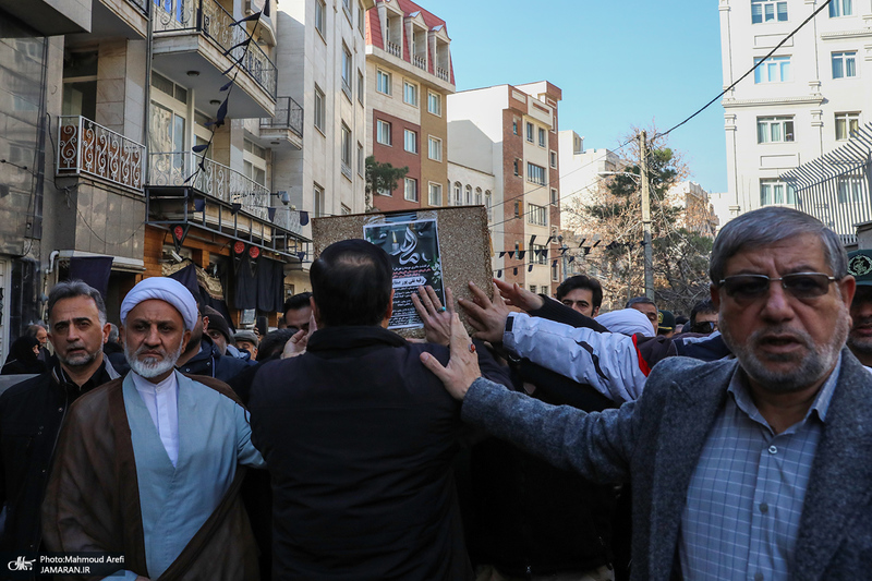 مراسم تشییع مادر شهیدان جواد سپهری