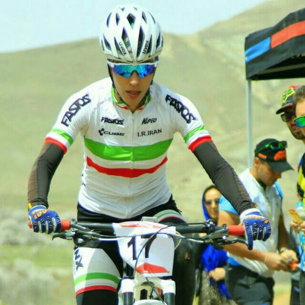 بانوی دوچرخه سوار شیرازی در رده نخست آسیا ایستاد