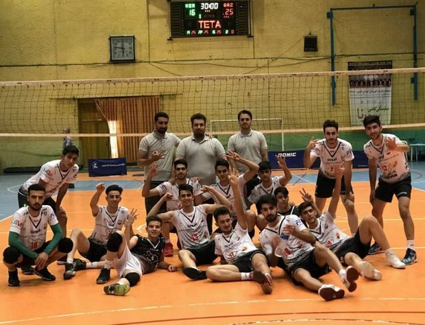 قهرمانی مسابقات دسته دوم والیبال جوانان کشور به قزوین رسید