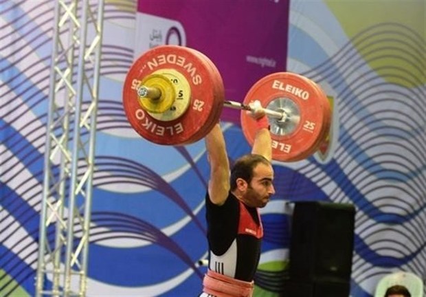 
زارعی و پشوتنی در وزنه برداری جام فجر طلا گرفتند