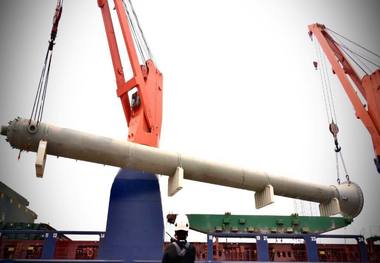 شمارش معکوس برای راه‌اندازی کامل پتروشیمی هنگام آغاز شد/ رآکتور اوره هنگام آماده نصب می‌شود