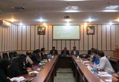 فرماندار درمیان: احداث خانه معلم در شهرستان پیگیری می شود