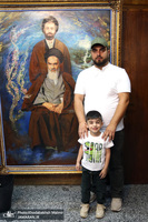 بازدید جمعی از قاریان کشور آفریقا و جمعی از گردشگران لبنانی از بیت امام خمینی در جماران