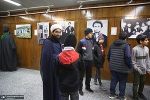 بازدید اقشار مختلف مردم از بیت امام خمینی (س) در جماران- 6