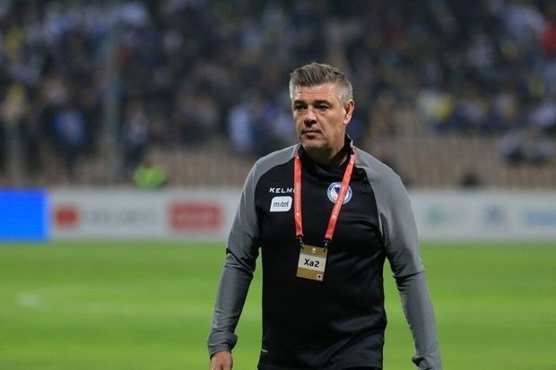 میلوشوویچ: باید کاری کنیم که پرسپولیس راحت بازی نکند