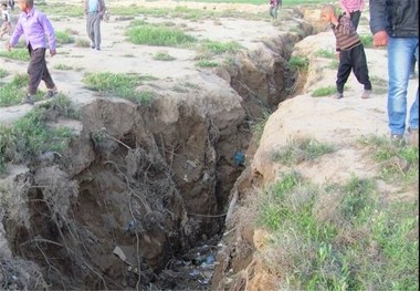 هراس  در شب ، اضطراب در روز   ساکنان روستای دیندارلوی شهرستان فسا خواب آرام ندارند