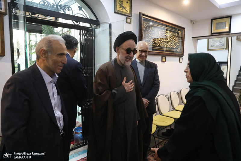 بازدید سید محمد خاتمی از موزه دکتر حسن حبیبی