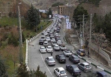 سنگینی بار ترافیک در جاده کرج - چالوس