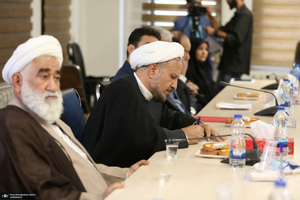 آیین رونمایی  از فصلنامه گواه در مرکز اسناد انقلاب اسلامی