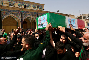 مراسم تشییع پیکر شهیدان سردار حسین سلامی و مسعود شانه ای