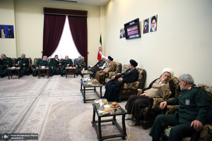 حاشیه های تجدیدمیثاق فرماندهان و کارکنان نیروهای مسلح با آرمان‌های امام خمینی (س)