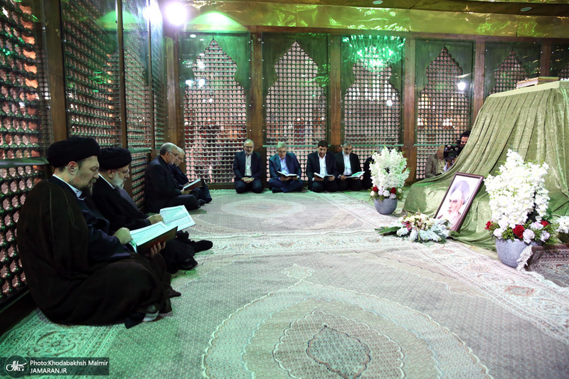 تجدید میثاق رئیس جمهور و اعضای دولت با آرمان های حضرت امام خمینی (س)