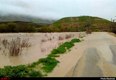 انسداد راه ارتباطی دو روستا در تربت جام بر اثر سیل