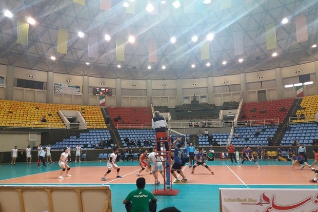 تیم والیبال شهرداری ارومیه در غیاب تماشاگرانش باخت