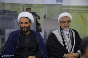 اهدا آثار برتر خوشنویسان به موسسه تنظیم و نشر آثار امام خمینی (س) نمایندگی قم