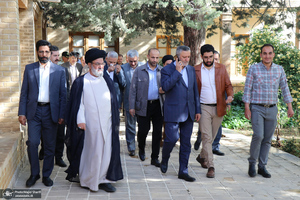 حضور وزیر تعاون، کار و رفاه اجتماعی در بیت تاریخی امام خمینی (س)