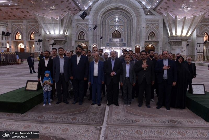 تجدید میثاق اقشار مردم و مسئولان با آرمان های امام راحل-2