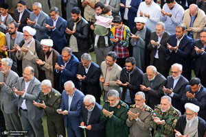نماز عید فطر به امامت رهبر معظم انقلاب اسلامی