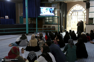 بازدید اقشار مختلف مردم از بیت امام خمینی (س) در جماران