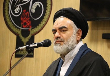 امام جمعه موقت اصفهان: رسانه‌های معاند به ما یاد دادند که پافشاری روی بحث عفاف و حجاب، کار درستی است