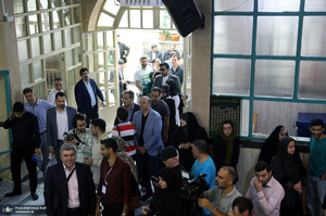 مرحله دوم انتخابات ریاست جمهوری چهاردهم در حسینیه جماران - 1