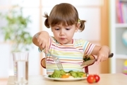 بد غذا خوردن کودکان را چگونه درمان کنیم؟