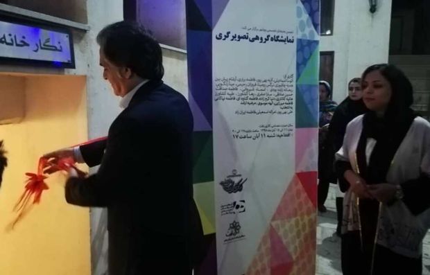 نمایشگاه گروهی تصویرگری در بوشهر افتتاح شد