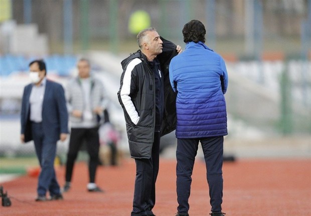 کمالوند:استقلال با ایده‌آل ما فاصله دارد/ تا سه شنبه پنجره نقل و انتقالات باز می شود 