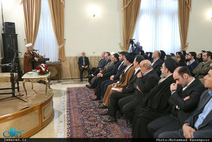 دیدار سرپرست، معاونین و جمعی از کارکنان و دانشجویان دانشگاه آزاد واحد یادگار امام با آیت الله هاشمی رفسنجانی