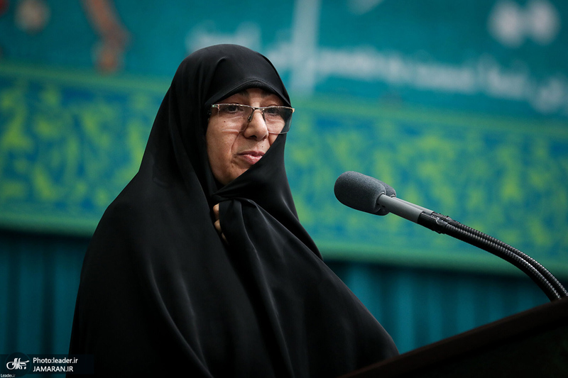 دیدار هزاران نفر از زنان و دختران با رهبر معظم انقلاب