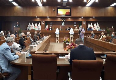 مراسم رونمایی از تندیس دو پیشکسوت بوکس + عکس