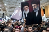 پزشکیان بارگاه نورانی حضرت امیرالمؤمنین (ع) را زیارت کرد (7)