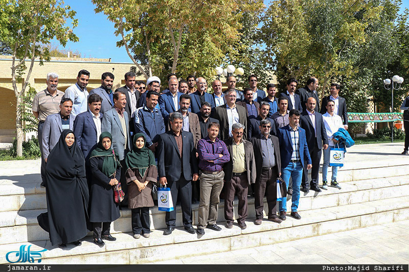 حضور رئیس فدراسیون فوتبال در  بیت و زادگاه حضرت امام(س) در خمین