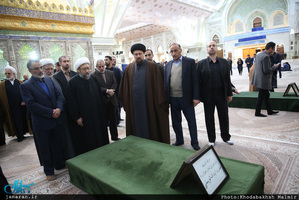 تجدید میثاق رئیس قوه قضائیه و مسئولان عالی قضایی با آرمان‌های امام خمینی(س) 