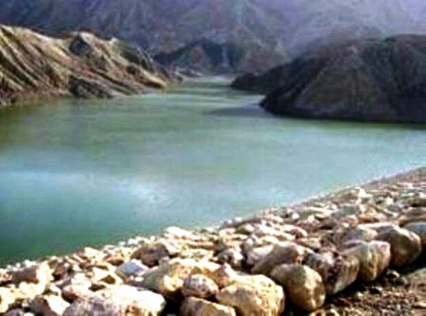 سازه های آبخیزداری بشاگرد آبگیری شد