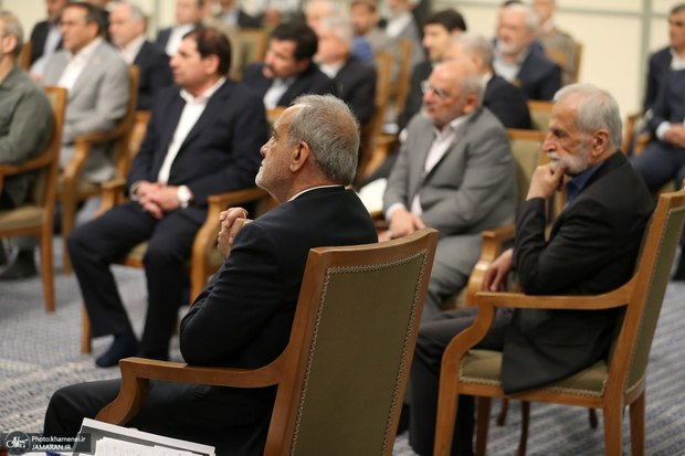 پزشکیان: مصمم هستیم هر ماه به مردم کالابرگ داده شود