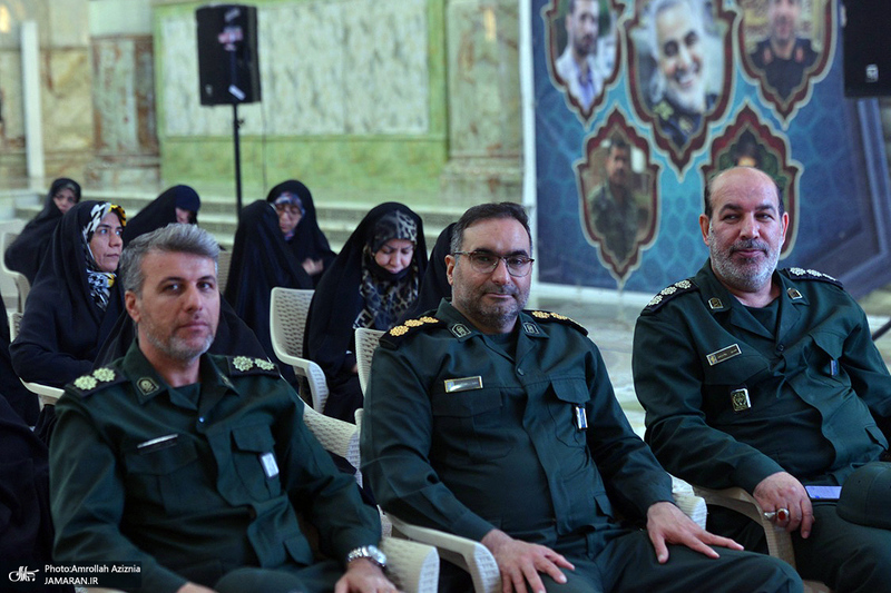 تجدید میثاق خانواده معظم شهدای سازمان حفاظت اطلاعات سپاه با آرمان های حضرت امام خمینی (س)