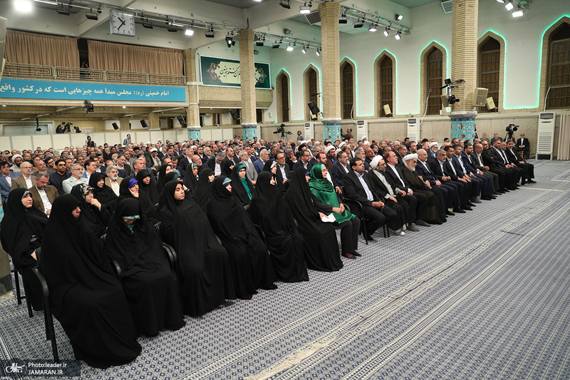 دیدار نمایندگان مجلس شورای اسلامی با رهبر معظم انقلاب
