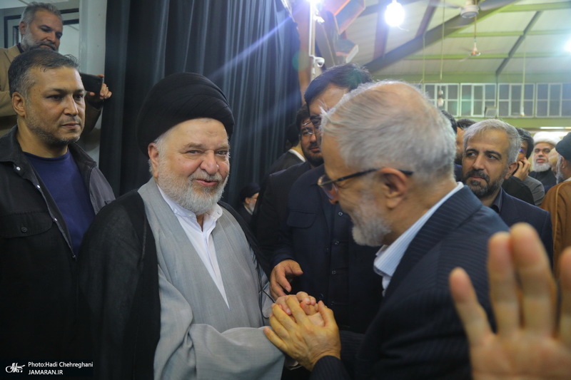 مراسم چهلمین روز تدفین رهبر شهید در دفتر آیت الله العظمی سیستانی در قم