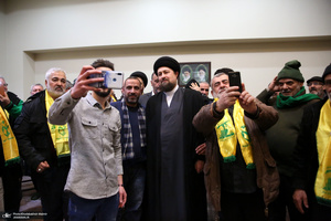 دیدار جمعی از خانواده  های شهدای لبنان با سیدحسن خمینی