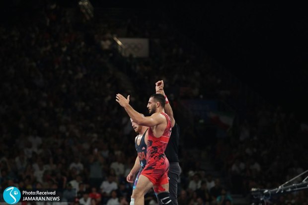 ویدیو| خوشحالی زیبای آذرپیرا بعد از شکست غول روسی