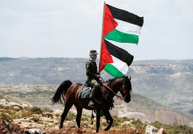 منابع فلسطینی: ترامپ سفارت آمریکا را به قدس منتقل نمی کند

