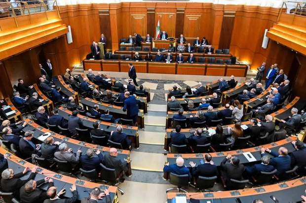 پارلمان لبنان: در وضعیت جنگی مذاکرات مستقیم بی‌معنی است/ اسرائیل باید عقب نشینی کند