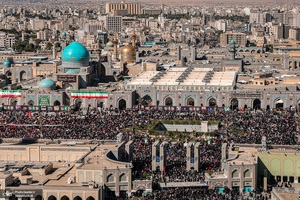 تشییع پیکر مطهر رهبر شهید انقلاب اسلامی در مشهد مقدس