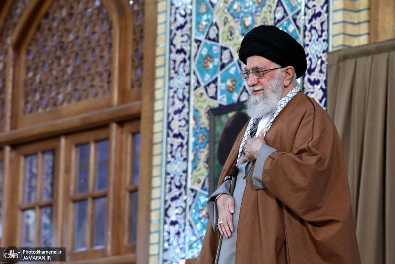 حضور و سخنرانی رهبر معظم انقلاب در اجتماع زائران و مجاوران حرم مطهر رضوی