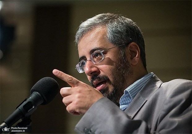 باقری لنکرانی، وزیر پیشین بهداشت: «دریافت دلار و سکه از بیماران» مهمترین چالشِ این روزهاست؛ به شدت بابت آن متاثرم