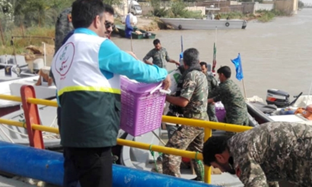 بسیج جامعه پزشکی بوشهر2850 خدمت بهداشتی به سیل زدگان ارائه کرد