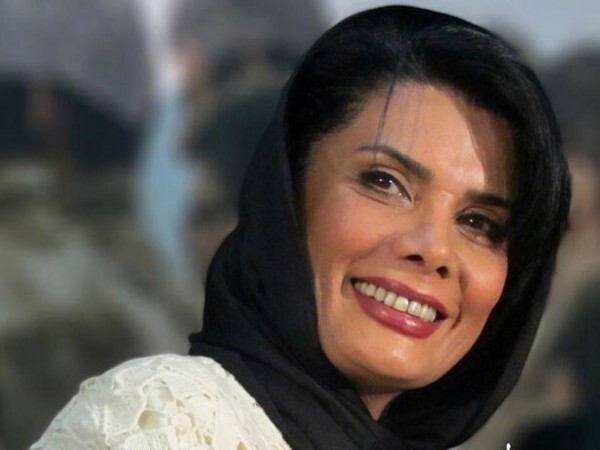 عاطفه رضوی: از جنگ و جنگ طلب‌ها بیزارم

