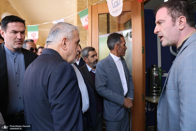 بازدید وزیر میراث فرهنگی از نمایشگاه هفته فرهنگی «بر آستان آفتاب»